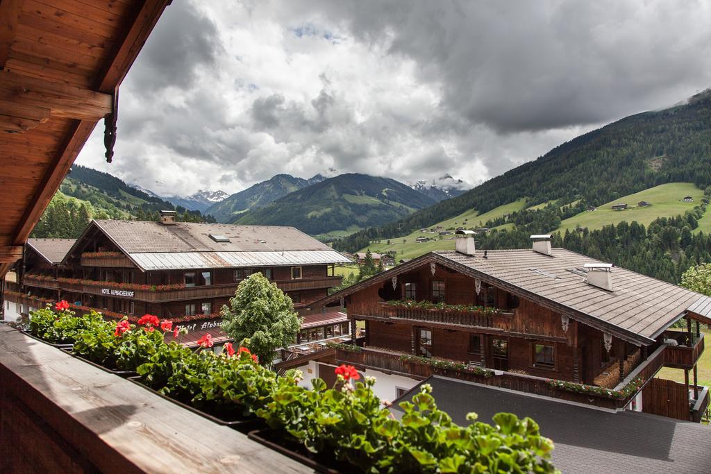 Haus Schoenblick - Wunderbare Zentrumslage Alpbach Eksteriør bilde